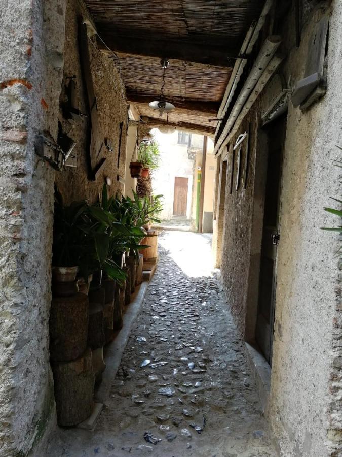 Villa L'Antico Borgo, Un Mix Di Storia E Romanticismo Lierna Exterior foto